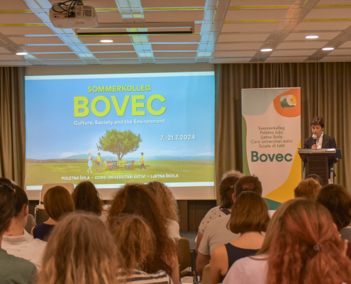 30 Jahre Sommerkolleg Bovec - Doris Hattenberger, Vizerektorin für Lehre | Foto: Nataša Hribar