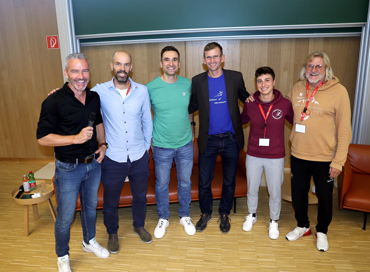 Gruppenfoto Podiumsdiskussion 40-Jahre USI