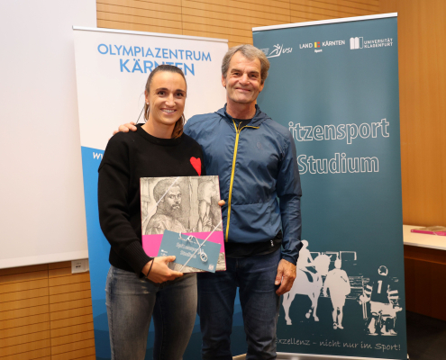 Projekt „Spitzensport und Studium“ - Gespräch mit Segel-Olympiasiegerin Lara Vadlau